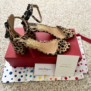 Salvatore Ferragamo Heeled Connie Sandal Sz 7.5